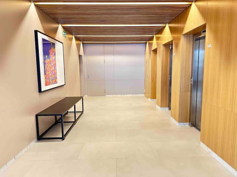 Apartment New Port, Free Parking Ybh 5a